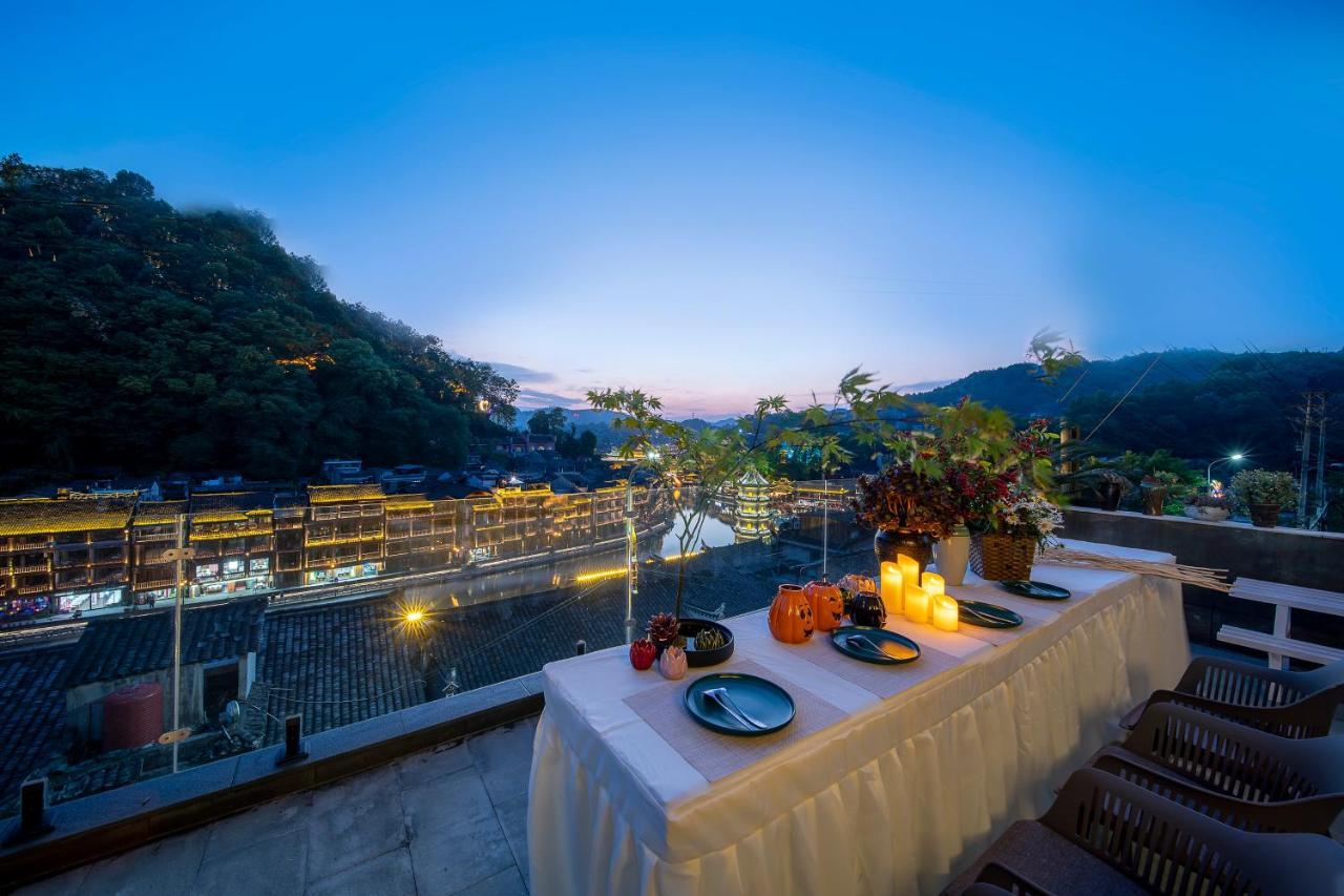 Phoenix Best River View B&B Phượng Hoàng cổ trấn Ngoại thất bức ảnh
