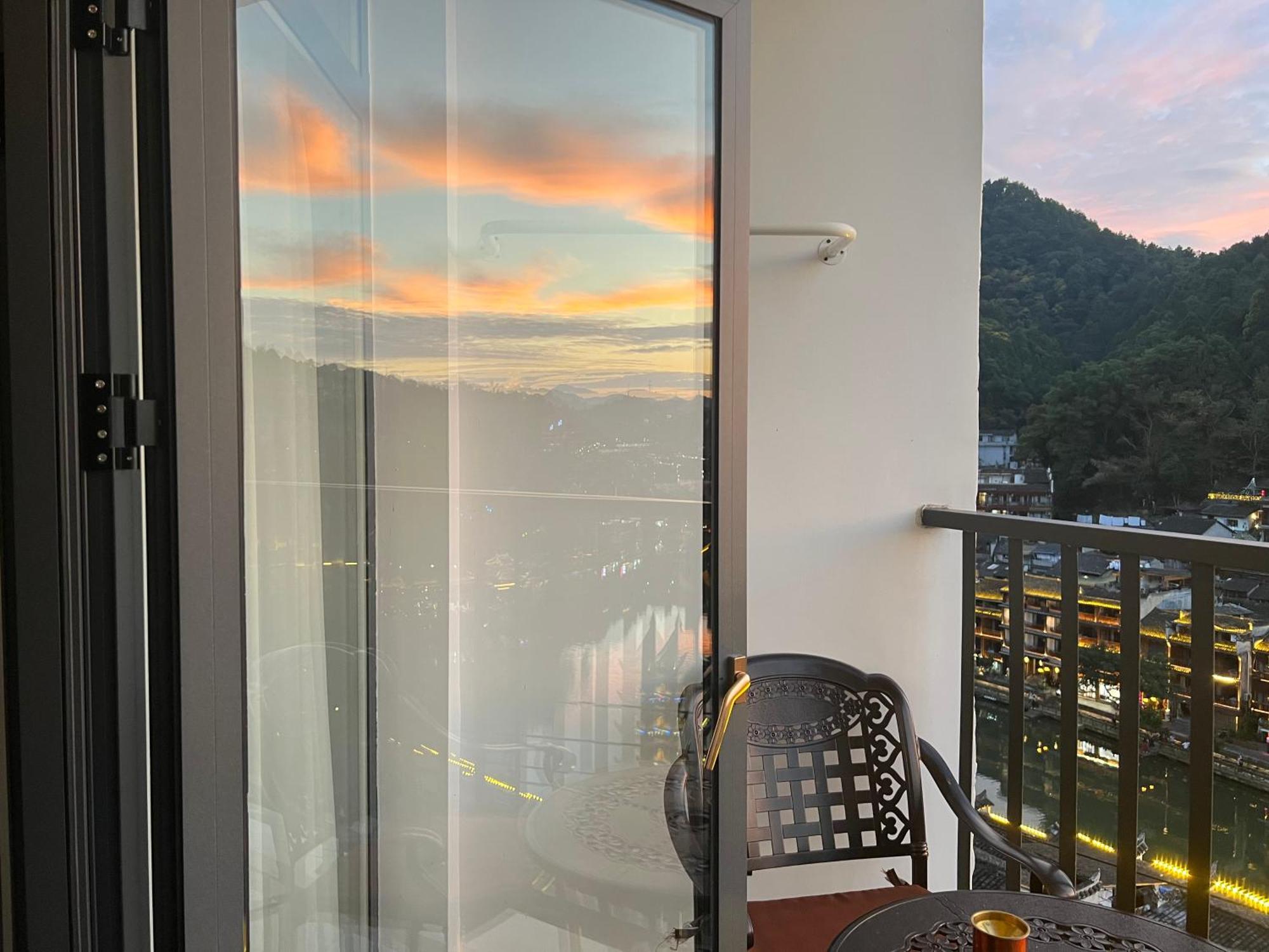 Phoenix Best River View B&B Phượng Hoàng cổ trấn Ngoại thất bức ảnh