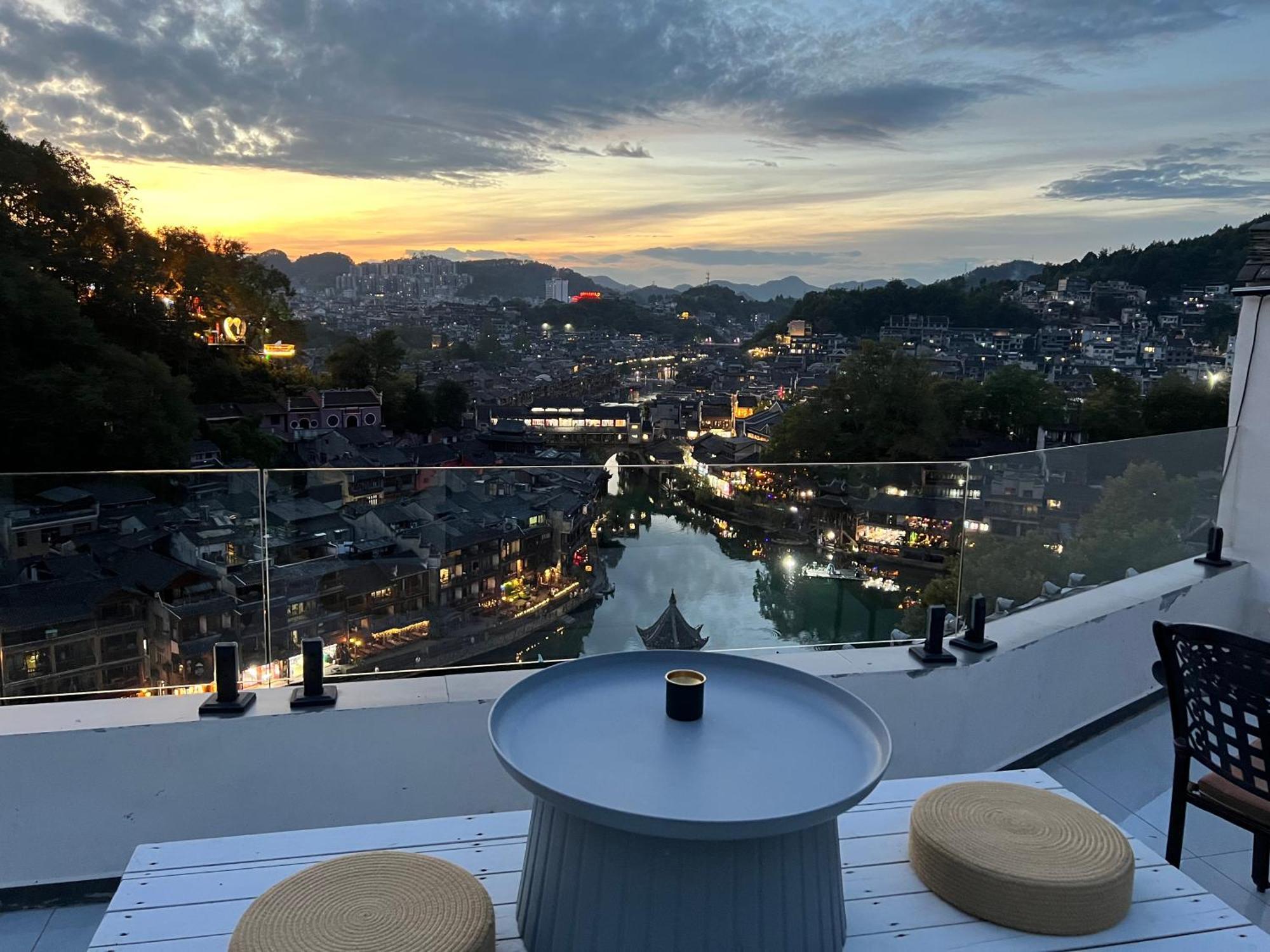 Phoenix Best River View B&B Phượng Hoàng cổ trấn Ngoại thất bức ảnh